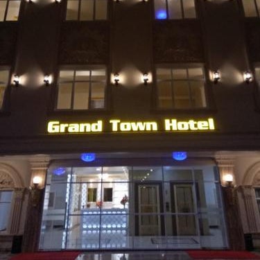 Grand Town Hotel Mandai