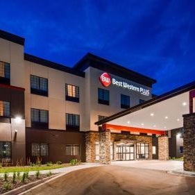 Best Western Plus New Richmond Inn & Suites Thumbnail