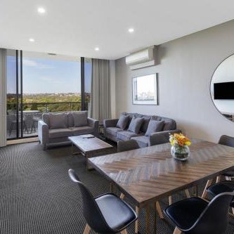 Meriton Suites Waterloo Thumbnail