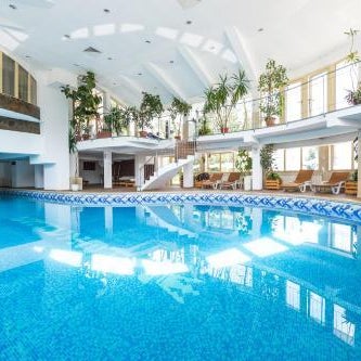 Snezhanka Hotel Pamporovo- Half board included & Swimming pool