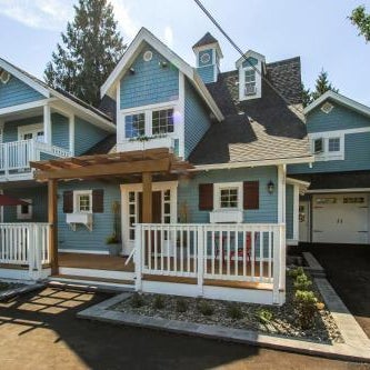 Kelowna Bed & Breakfast - CHATHAM HOUSE Thumbnail