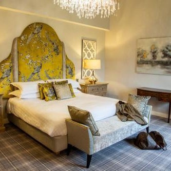 Peak Edge Hotel