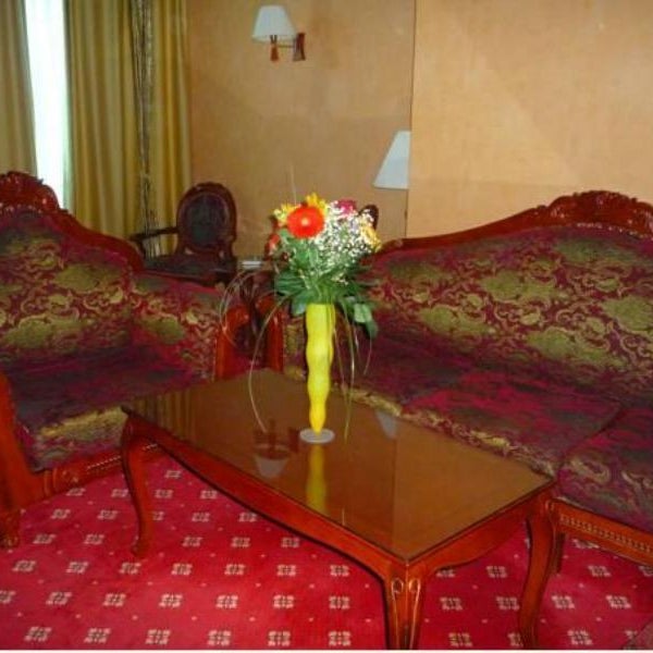 Regal Hotel