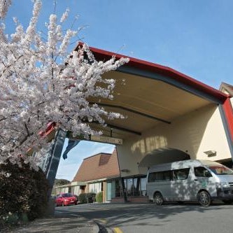 Ascot Park Hotel