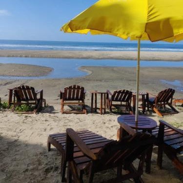 Morii by the sea - Morjim Beach