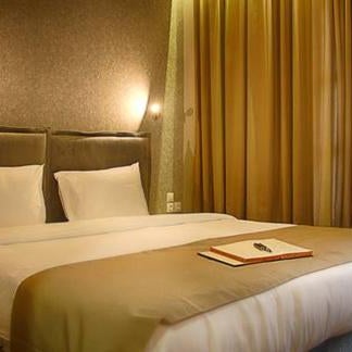 Athlos Hotel Thumbnail