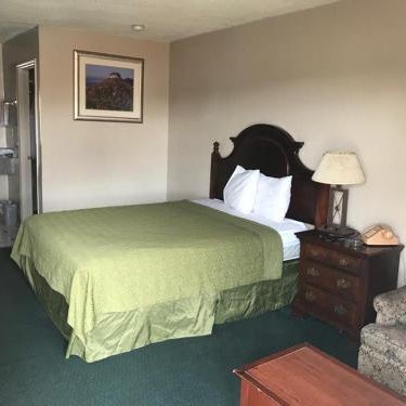 Travelers inn Thumbnail