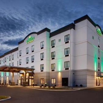 Wingate by Wyndham Hurricane WV Thumbnail