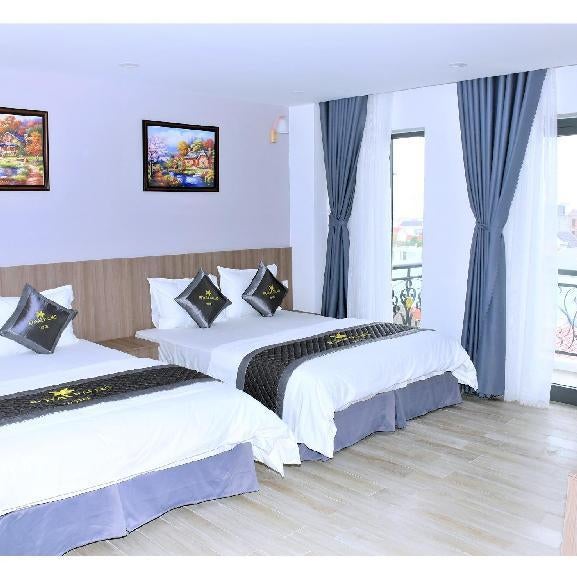 Royal Palms Hotel