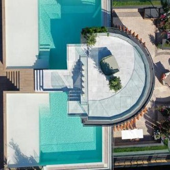 Three House Hotel Thumbnail