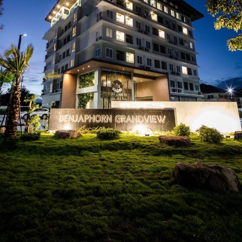 Benjaphorn Grandview Hotel