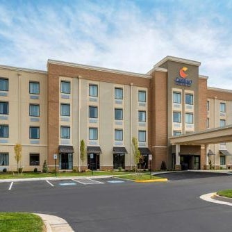 Comfort Inn & Suites Thumbnail