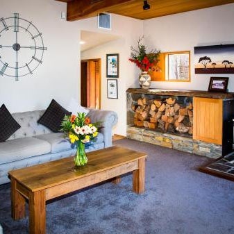 Te Wanaka Lodge Thumbnail