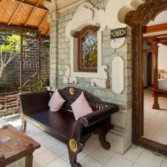Bali Taman Beach Resort & Spa Lovina