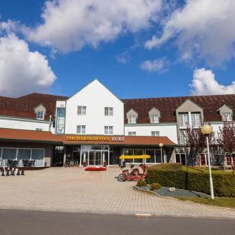 Thermenhotel Kurz