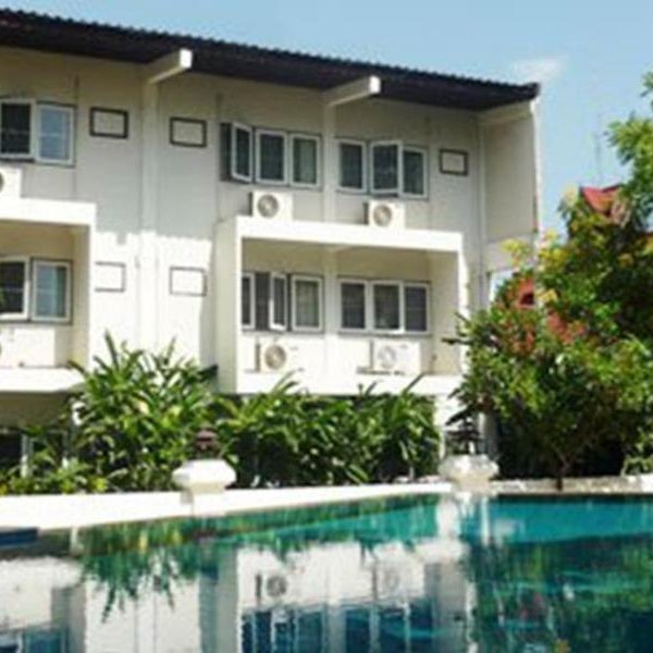 Changpuak Hotel