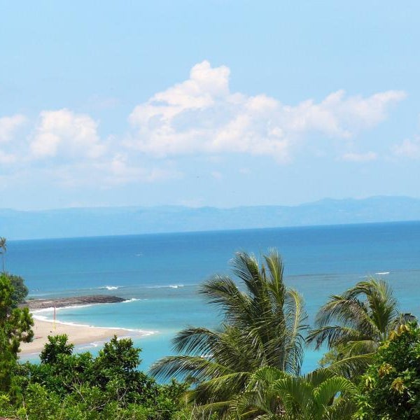 Puri Bunga Beach Cottages Hotel