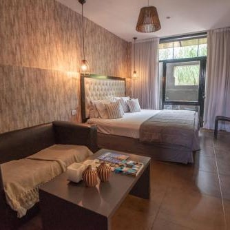 5411 SOHO Hotel Boutique Thumbnail