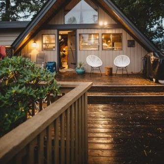 The Shoreline Tofino Thumbnail