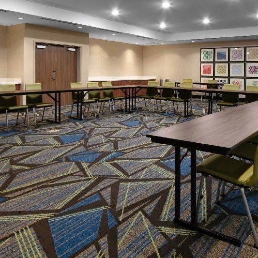 Holiday Inn Express and Suites Griffin By IHG