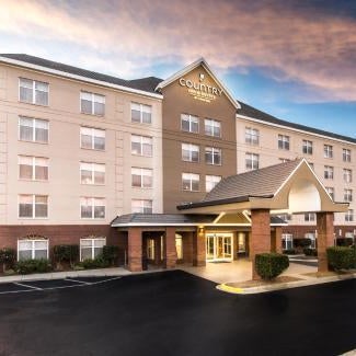 Country Inn & Suites by Radisson, Lake Norman Huntersville, NC Thumbnail