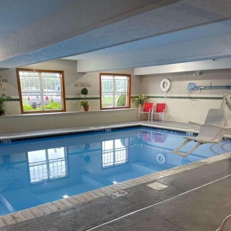 Country Inn & Suites by Radisson, Macedonia, OH Thumbnail