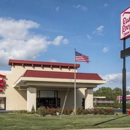 Red Roof Inn Bloomington - Normal/University Thumbnail