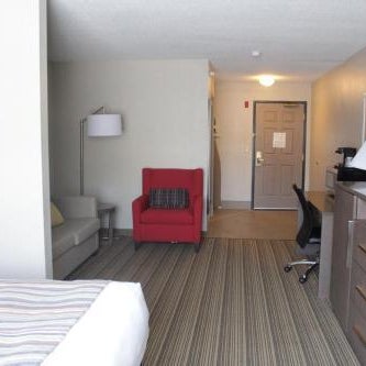 Country Inn & Suites by Radisson, Prairie du Chien Thumbnail
