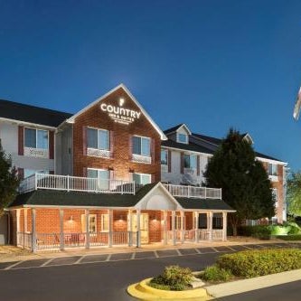 Country Inn & Suites by Radisson, Manteno, IL Thumbnail