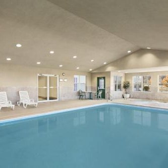 Country Inn & Suites by Radisson, Frackville (Pottsville), PA Thumbnail