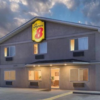 Super 8 by Wyndham Fountain Thumbnail