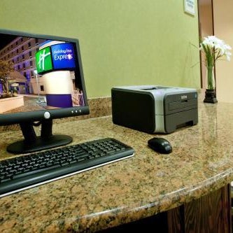 Holiday Inn Express - Richmond Downtown By IHG Thumbnail