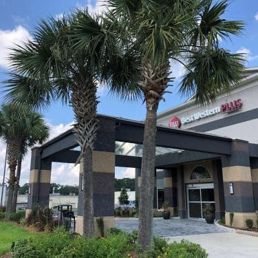 Best Western Plus Lafayette Vermilion River Inn & Suites Thumbnail