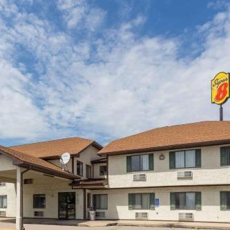 Super 8 by Wyndham Morris Thumbnail