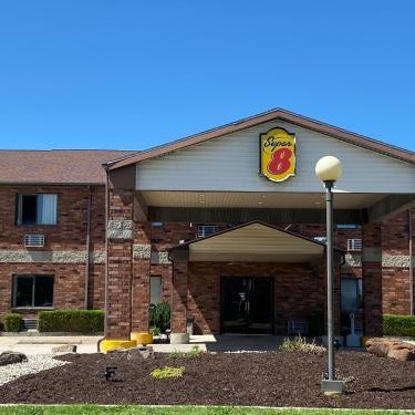 Super 8 by Wyndham Independence KS Thumbnail