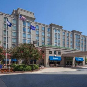 Hilton Garden Inn Virginia Beach Town Center Thumbnail