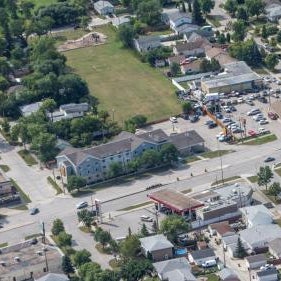 Super 8 by Wyndham Winnipeg West Thumbnail