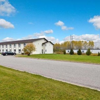 Americas Best Value Inn Sault Ste. Marie Thumbnail