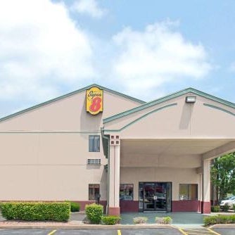 Super 8 by Wyndham Bonne Terre Thumbnail