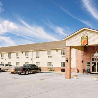 Super 8 by Wyndham Mound City Thumbnail