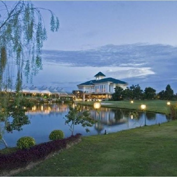 Eastwood Valley Golf & Country Club