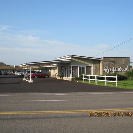 Driftwood Motel Thumbnail