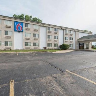 Motel 6-Lawrence, KS Thumbnail