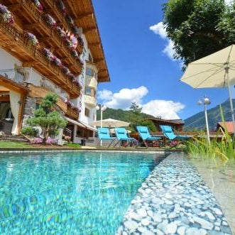 ALPENHOTEL TYROL - B&B - ADULTS ONLY - Alpines Lifestylehotel mit NaturSPA & Wellness