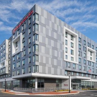 Hilton Garden Inn Camden Waterfront Thumbnail