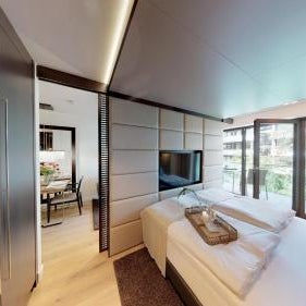 White Pearl Apartment 1.14 Thumbnail
