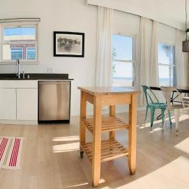 Su Casa at Venice Beach Thumbnail