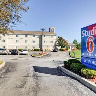 Suburban Studios Fishers Indianapolis Thumbnail