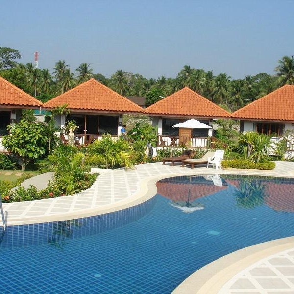Sailom Resort Bangsaphan