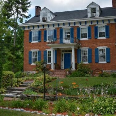 Lightner Farmhouse B&B Thumbnail